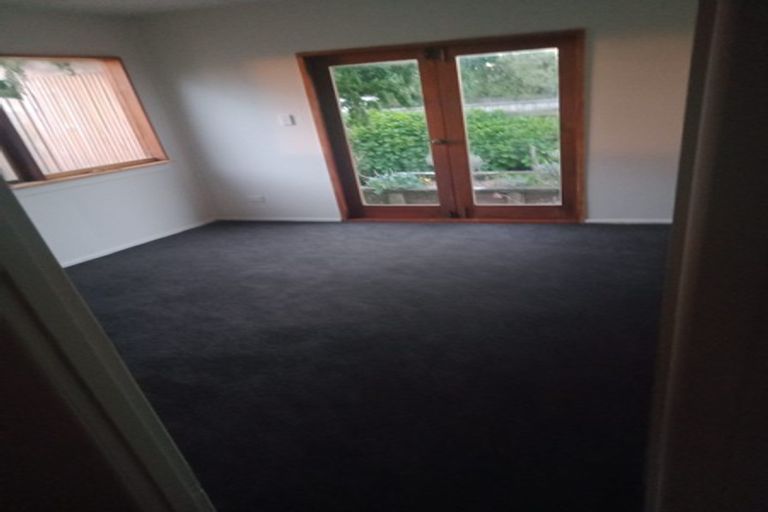 Photo of property in 18 Main Road, Waikanae, 5036