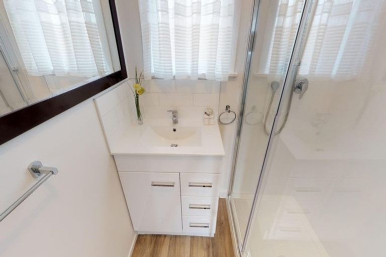 Photo of property in 12a Hunua Road, Papakura, 2110