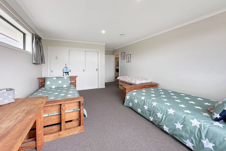 Photo of property in 18 Matukituki Crescent, Twizel, 7901