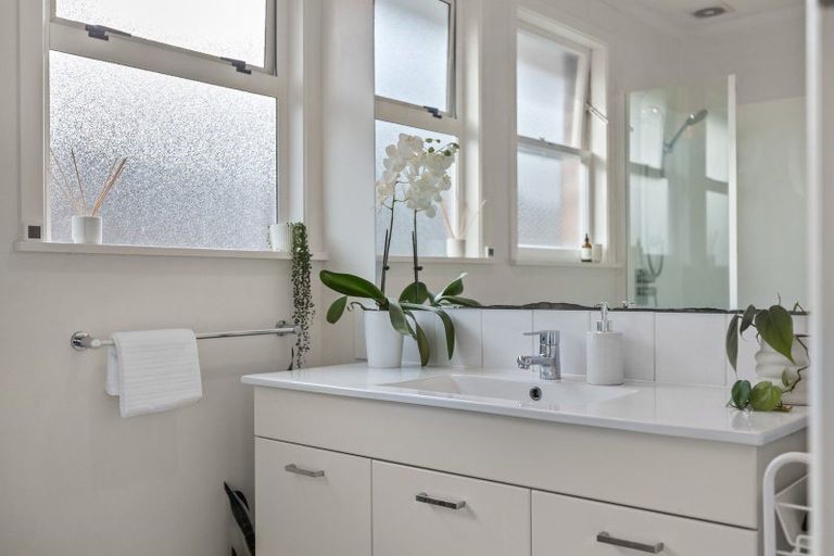 Photo of property in 1 The Drive, Brookfield, Tauranga, 3110