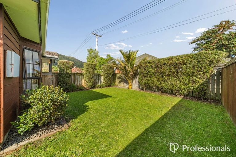 Photo of property in 30a Godley Street, Waiwhetu, Lower Hutt, 5011