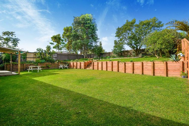 Photo of property in 66 Captain Scott Road, Glen Eden, Auckland, 0602