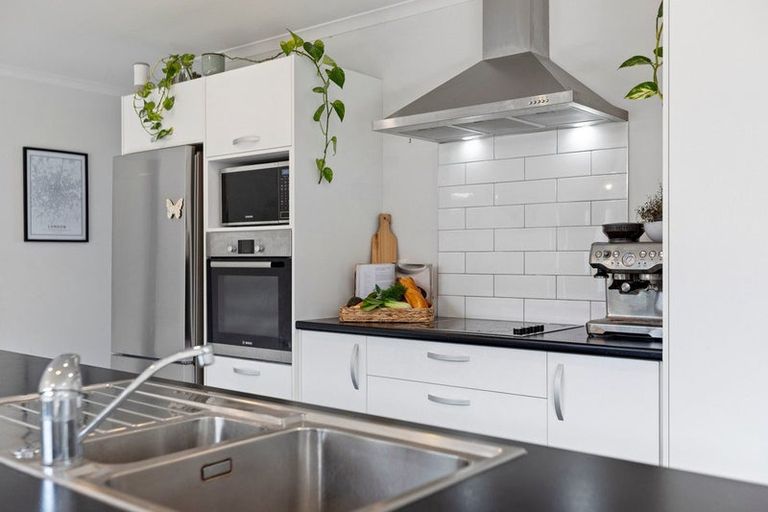 Photo of property in 20 Sable Lane, Pyes Pa, Tauranga, 3112