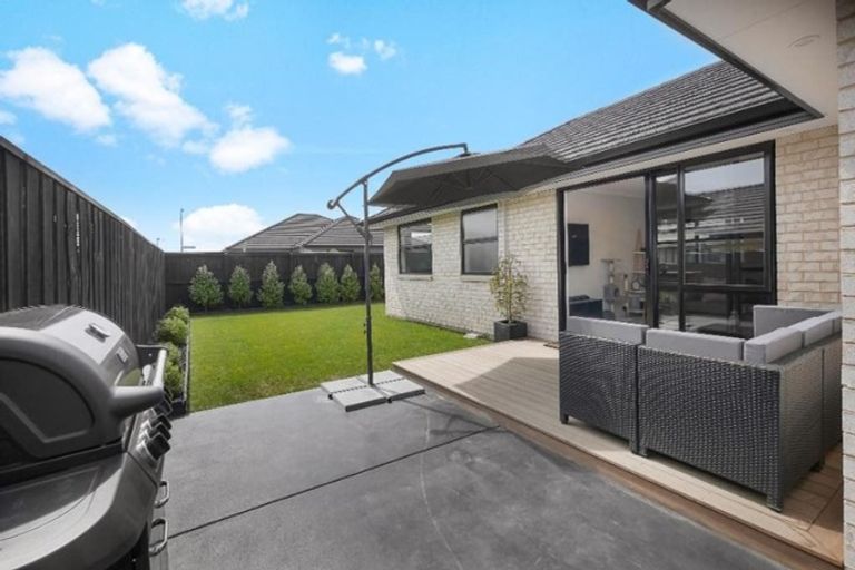 Photo of property in 9 Ragley Way, Rolleston, 7615