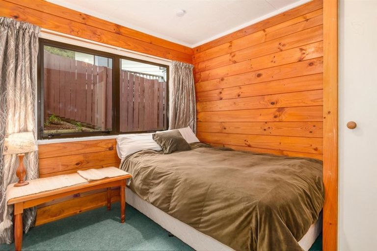 Photo of property in 6 The Bollard, Whitby, Porirua, 5024