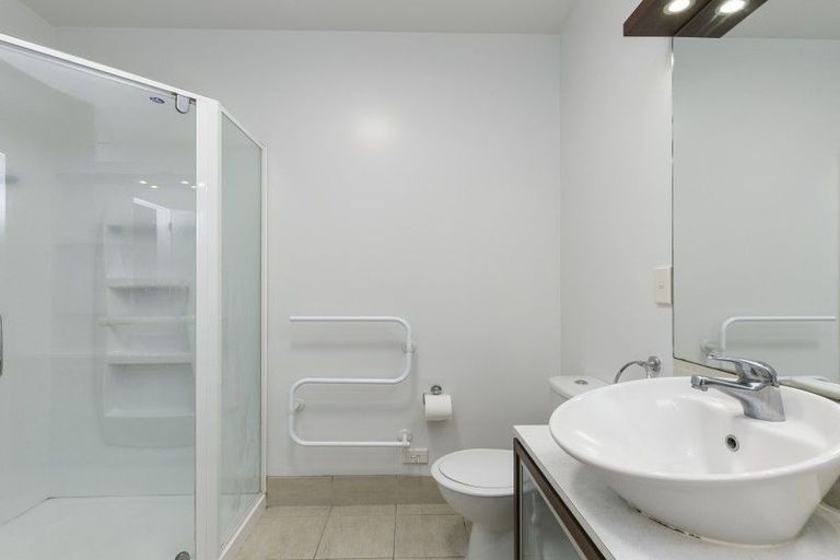 Photo of property in Monterey Apartments, 3/232 Middleton Road, Glenside, Wellington, 6037