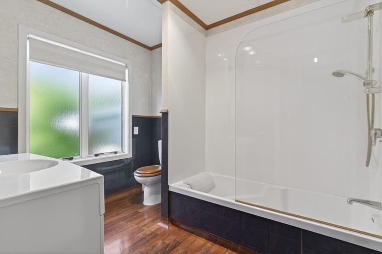 Photo of property in 7 Doctors Hill Road, Maungaturoto, 0520