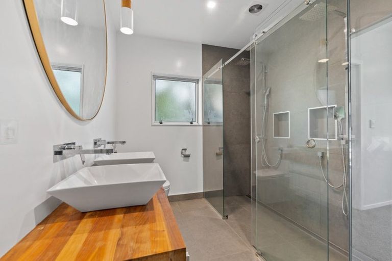 Photo of property in 6a Puketaha Road, Swanson, Auckland, 0816