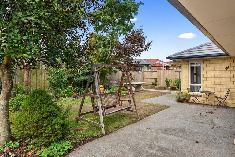 Photo of property in 10 Oldfield Court, Huntington, Hamilton, 3210