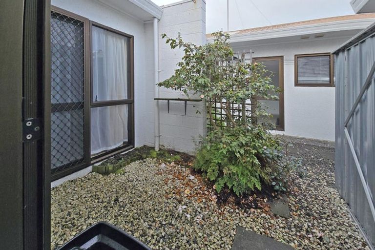 Photo of property in 32b Charles Street, Westshore, Napier, 4110