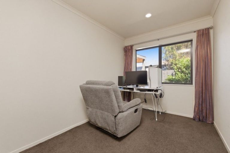 Photo of property in 16 Marick Place, Papamoa Beach, Papamoa, 3118