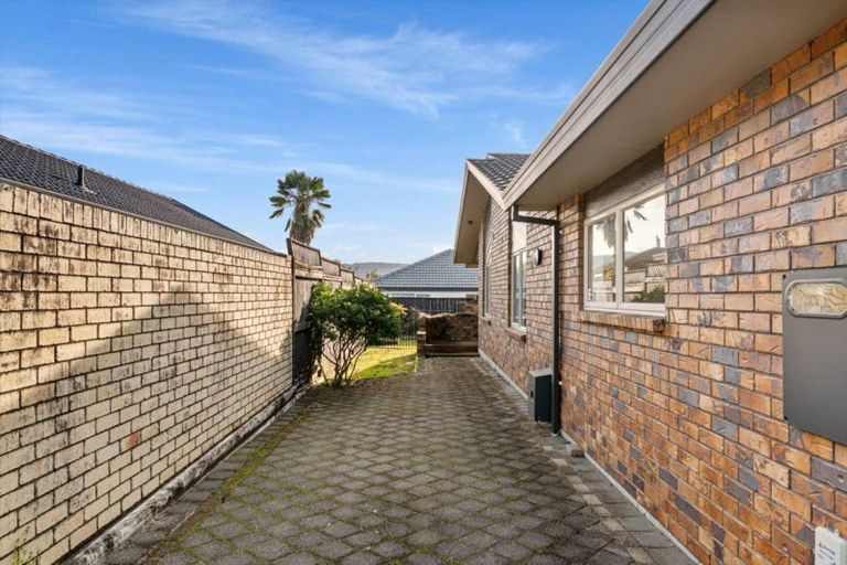 Photo of property in 54 Fairview Place, Te Puke, 3119
