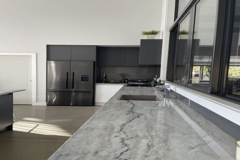 Photo of property in 211 Mcarthur Road, Springvale, Alexandra, 9391