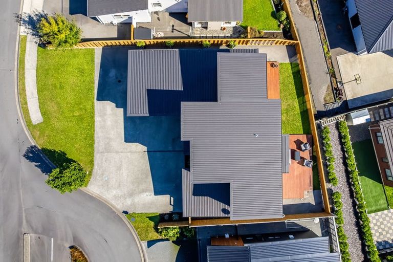 Photo of property in 3 Okataina Way, Aotea, Porirua, 5024