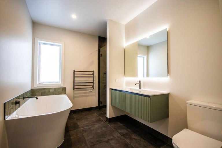 Photo of property in 42b Batt Street, West End, Palmerston North, 4410