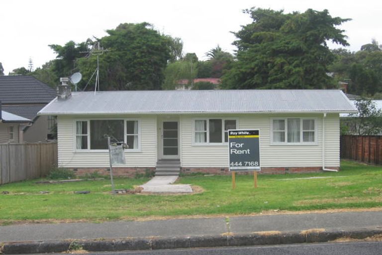 Photo of property in 42 Lingfield Street, Glenfield, Auckland, 0629
