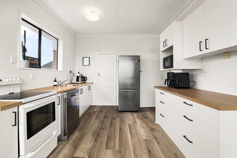 Photo of property in 16 Eskvale Street, Saint Kilda, Dunedin, 9012