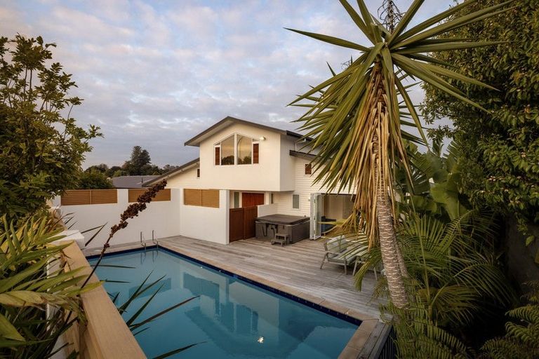 Photo of property in 24 Claremont Terrace, Otumoetai, Tauranga, 3110