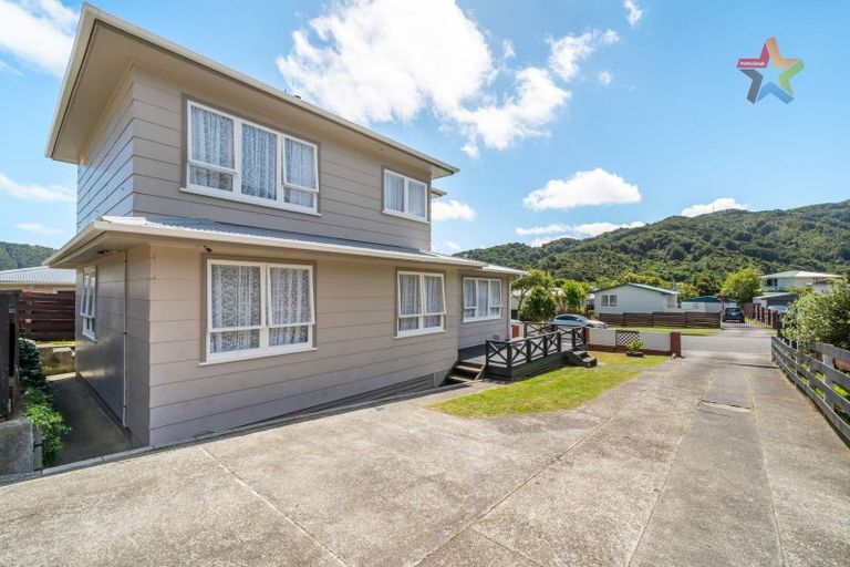 Photo of property in 20 Manurewa Grove, Wainuiomata, Lower Hutt, 5014