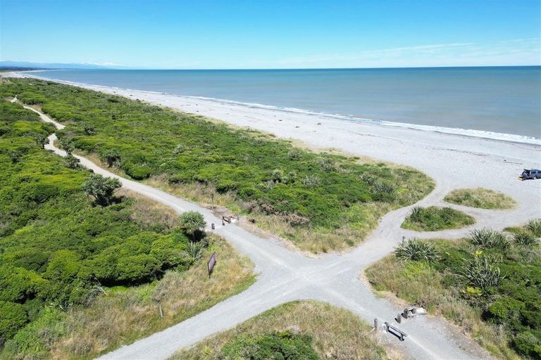 Photo of property in 402 Main Road South, Paroa, Greymouth, 7805