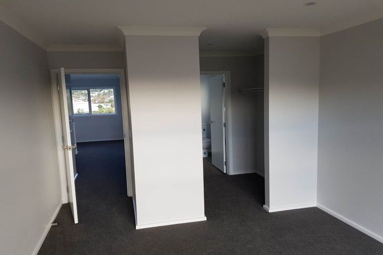 Photo of property in 15 Karearea Avenue, Kenepuru, Porirua, 5022