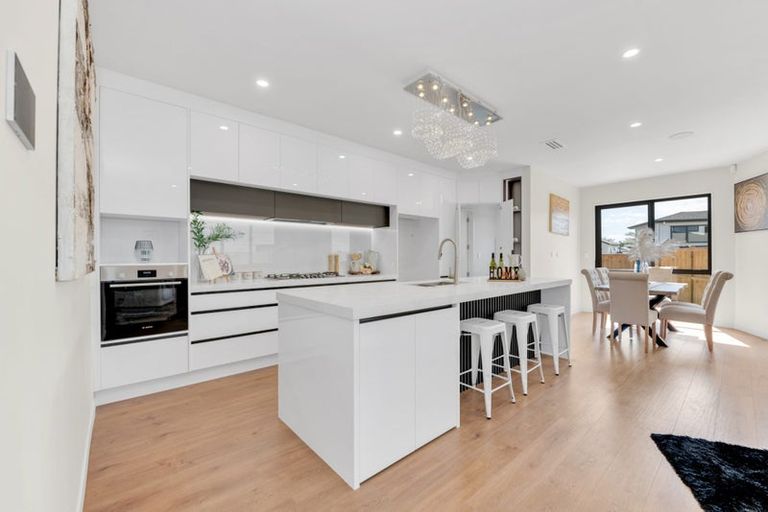 Photo of property in 43 Koromeke Street, Flat Bush, Auckland, 2019