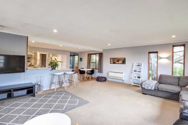 Photo of property in 305 Kenmure Road, Kenmure, Dunedin, 9011