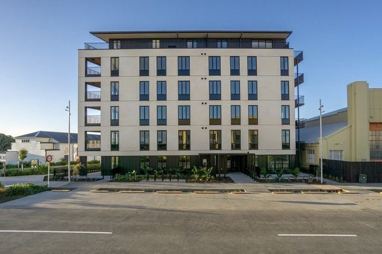 Photo of property in 404/2 Launch Road, Hobsonville, Auckland, 0616