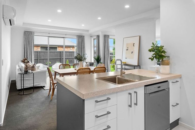 Photo of property in 17 Millstream Drive, Northwood, Christchurch, 8051