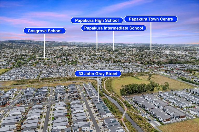 Photo of property in 33 John Gray Street, Papakura, 2110