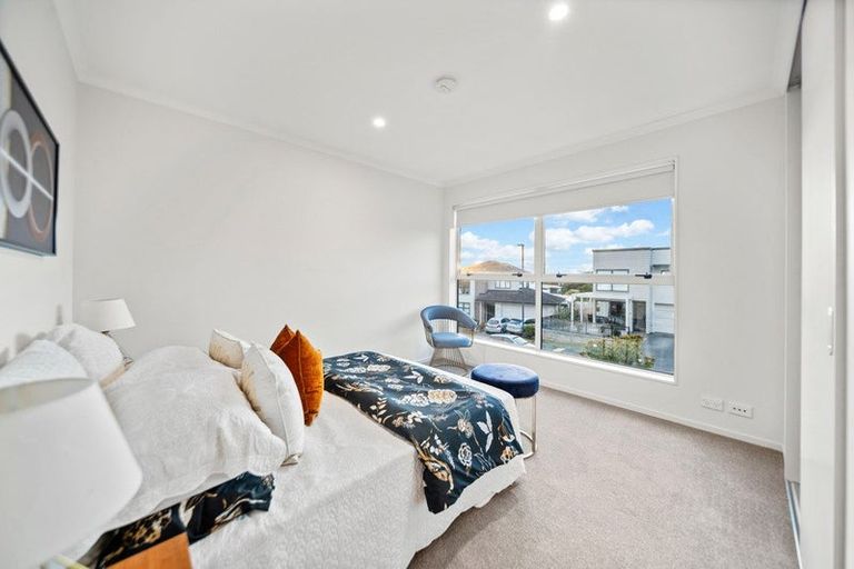Photo of property in 3 Matairangi Avenue, Totara Heights, Auckland, 2105
