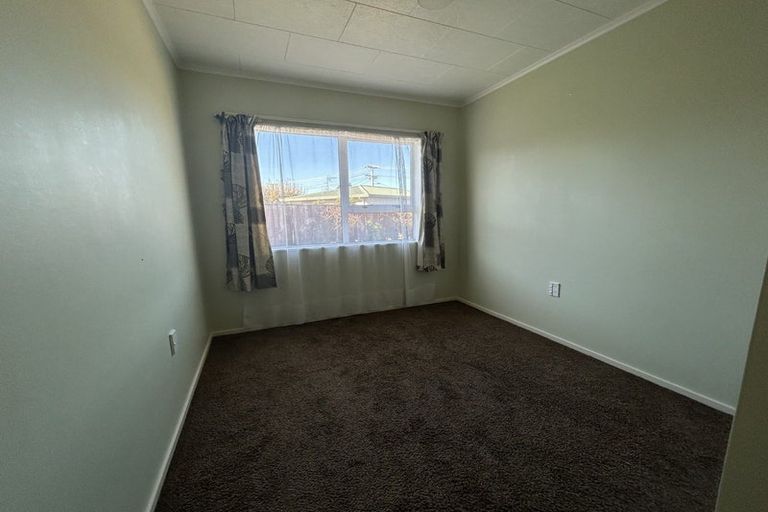 Photo of property in 8 Hogg Crescent, Masterton, 5810