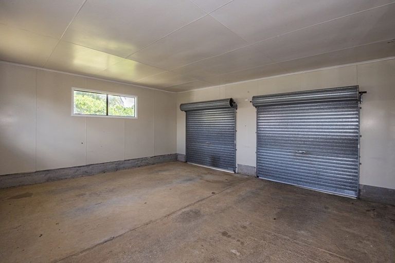 Photo of property in 1 Kowhai Park Road, Maunu, Whangarei, 0110