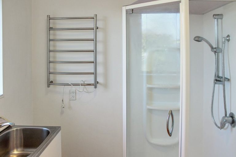 Photo of property in 30 Greendale Avenue, Avonhead, Christchurch, 8042