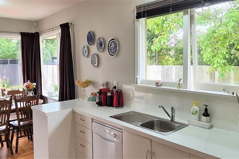 Photo of property in 65a Veitches Road, Casebrook, Christchurch, 8051