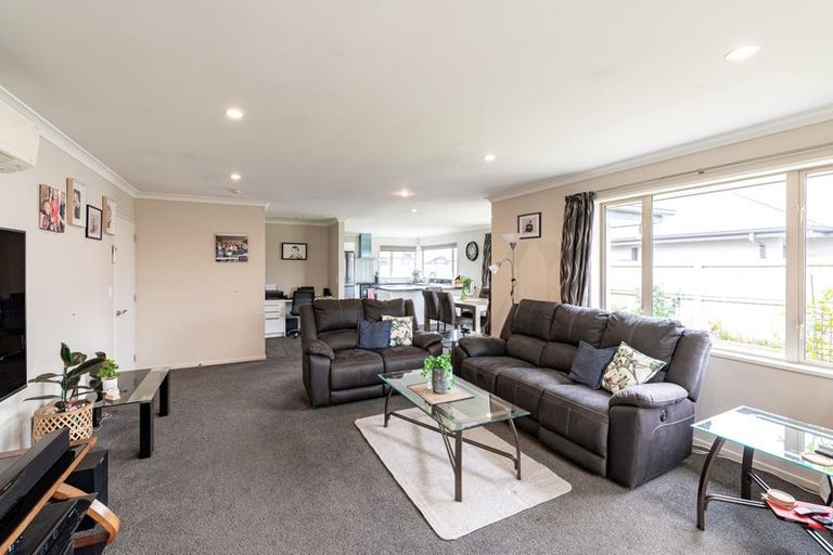 Photo of property in 27d Masefield Drive, Rolleston, 7614