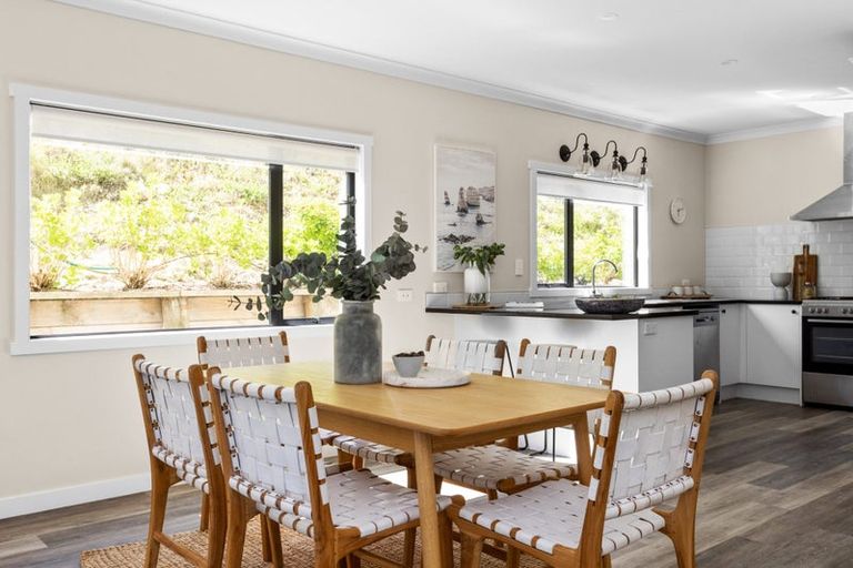 Photo of property in 51 Kent Terrace, Taradale, Napier, 4112