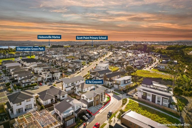 Photo of property in 5 Tai Crescent, Hobsonville, Auckland, 0616