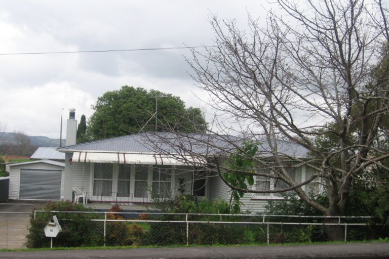 Photo of property in 2/15 Onslow Road, Papakura, 2110