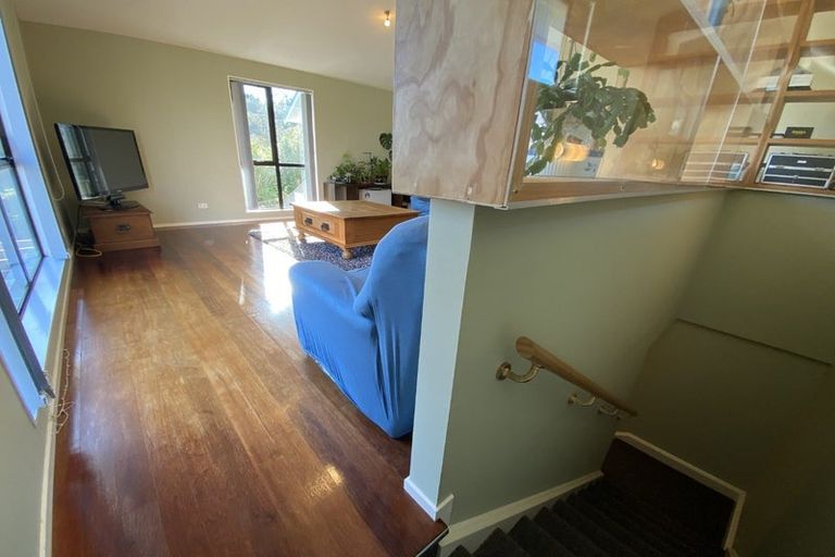 Photo of property in 20 Staysail Place, Whitby, Porirua, 5024