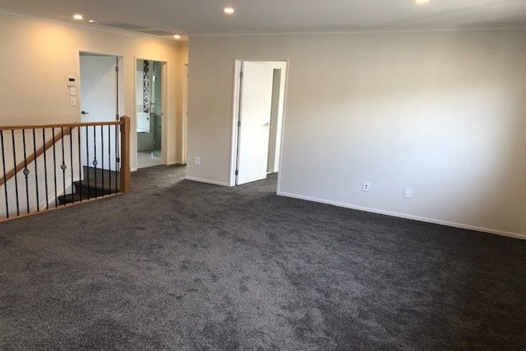 Photo of property in 22 Myland Drive, Hobsonville, Auckland, 0616