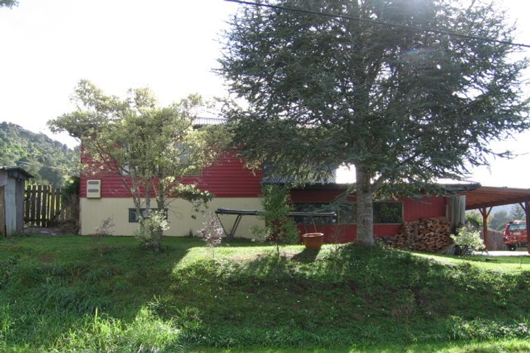 Photo of property in 8 Jays Road, Titirangi, Auckland, 0604