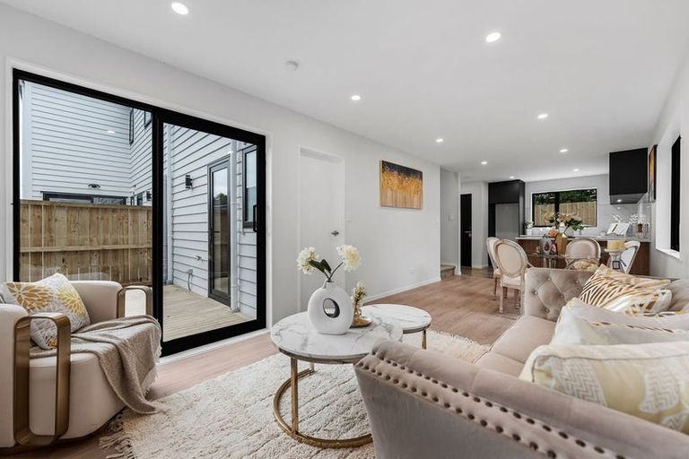 Photo of property in 13d Southview Place, Wattle Downs, Auckland, 2102