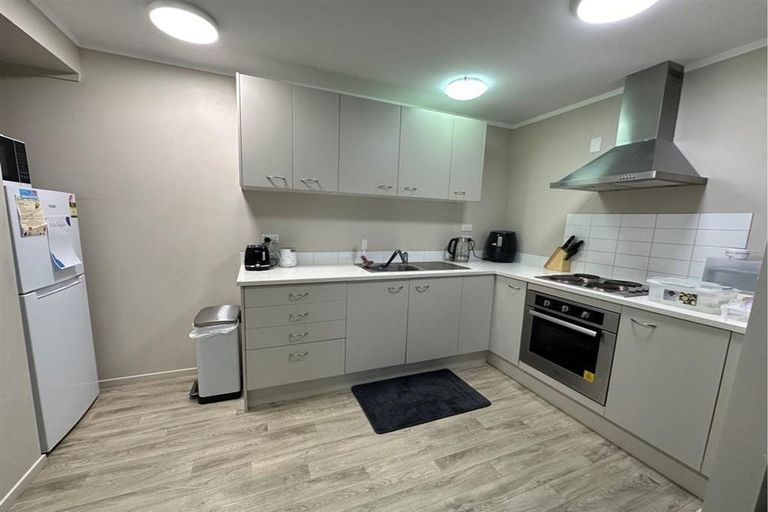 Photo of property in 10 Pae Moana Place, Stanmore Bay, Whangaparaoa, 0932