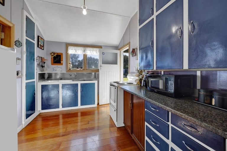 Photo of property in 51 Terou Street, Manaia, 4612