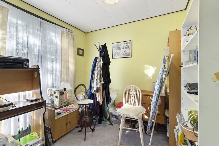 Photo of property in 7-a Whitehouse Road, Titahi Bay, Porirua, 5022