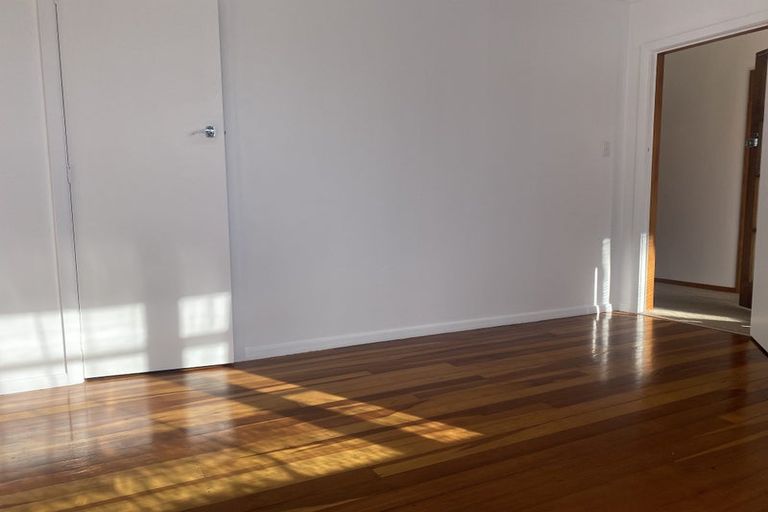 Photo of property in 10 Huia Grove, Elderslea, Upper Hutt, 5018