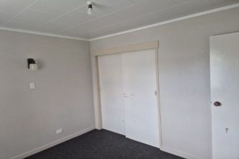 Photo of property in 12 Attlee Place, Gisborne, 4010