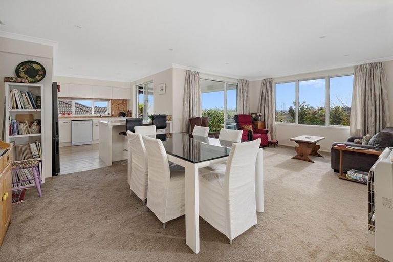 Photo of property in 105 Rowesdale Drive, Ohauiti, Tauranga, 3112