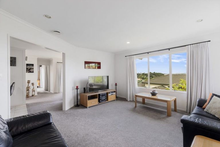 Photo of property in 6 San Angelo Court, Henderson, Auckland, 0612